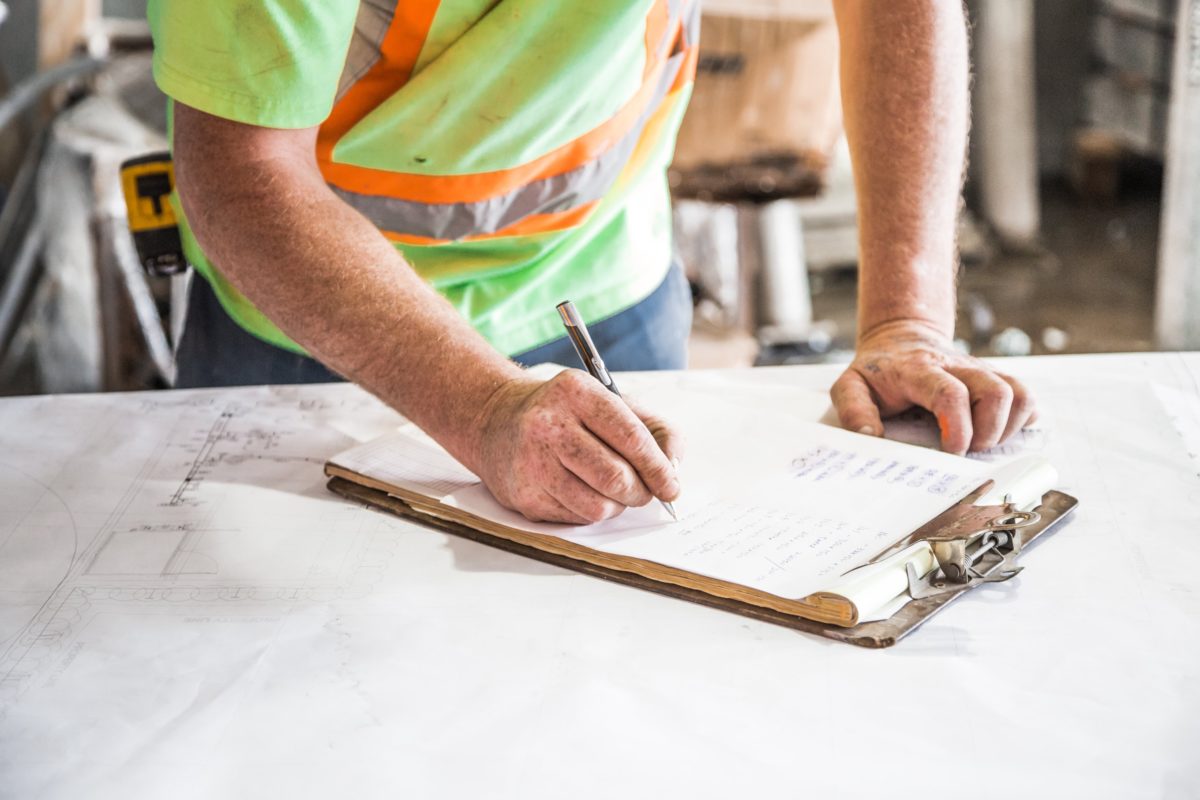 Do construction workers get severance pay in Ontario? Samfiru
