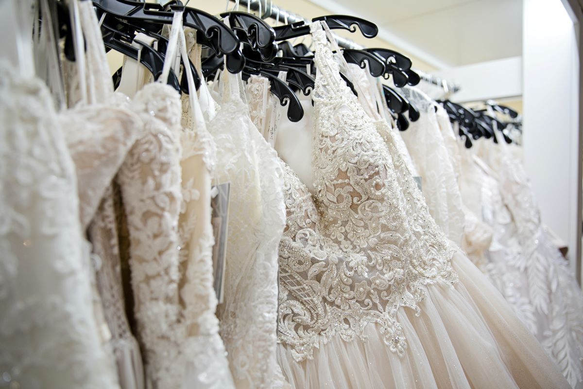 David's Bridal, Vaughan, Wedding Dresses