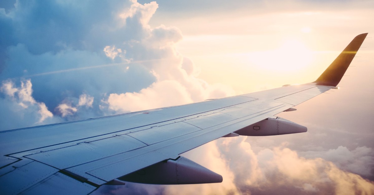 A photo of an aircraft wing during flight. (Photo: Ross Parmly / Unsplash)