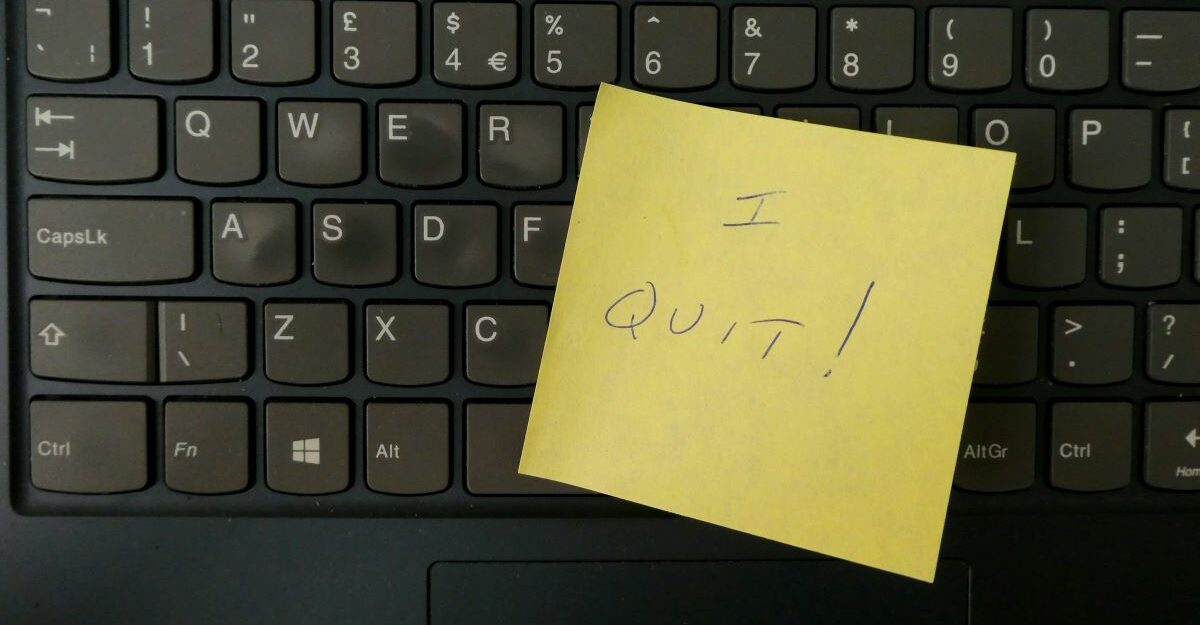 A post-it note saying 