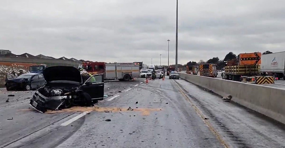 A photo of two crashes that took place on Highway 427 near Finch Avenue West in Etobicoke. (Photo: OPP_HSD / X/Twitter)