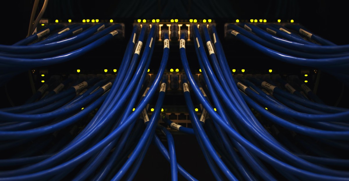 wpp-canada-severance-packages A photo of multiple wires plugged into a machine. (Photo: Scott Rodgerson / Unsplash)