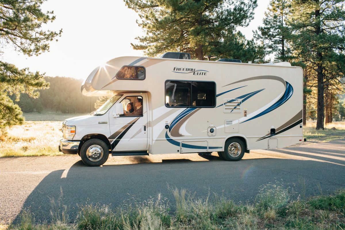 Arbutus RV Layoffs and Severance Pay - Samfiru Tumarkin LLP